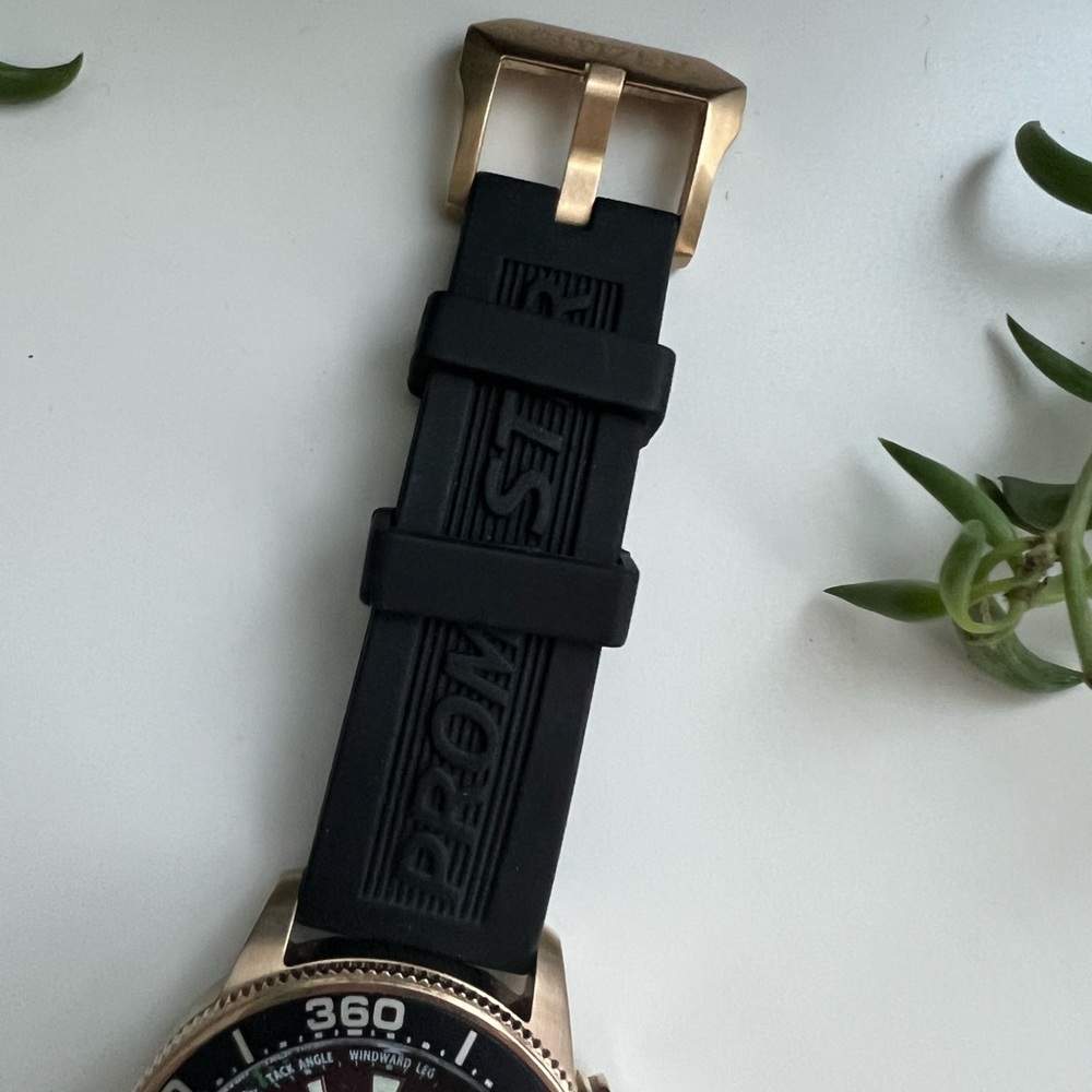 Citizen Promaster Eco-Drive Watch - Picture 4 of 4